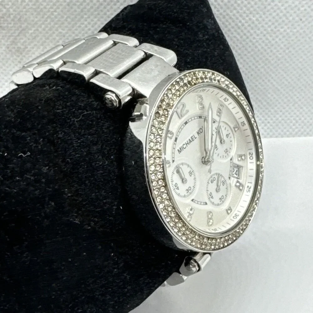 Michael Kors MK5353 Womens Silver Stainless Steel Analog Dial Wrist Watch JNA596
